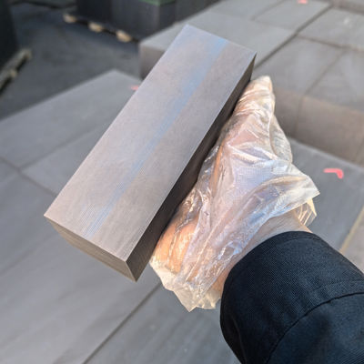 Bloque isotrópico de grafito de alta densidad 1,81 G/Cm3 con buena conductividad térmica