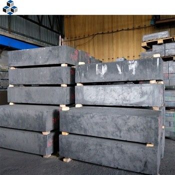 1.61 G/Cm3 Bloque de grafito de vibración lisa para piezas de horno o elementos de calefacción
