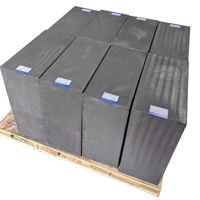 Grafito semiconductor gris oscuro de 5 μm tamaño de grano bloque de grafito isostático ultra fino