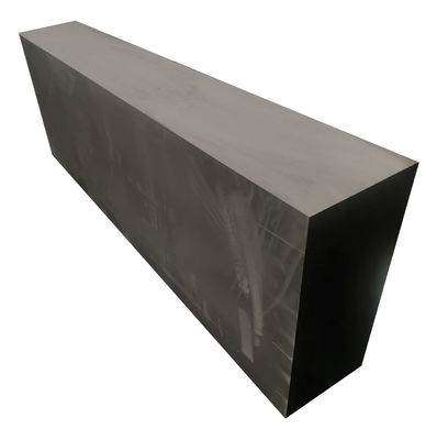 Grafito gris oscuro EDM con baja pérdida Bloque isostático de grafito 1.78 g/cc Densidad