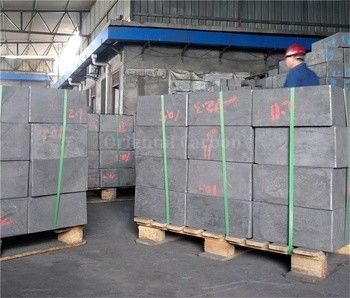 Bloque de grafito liso isotrópico 52 Mpa Resistencia flexionada para la industria EDM